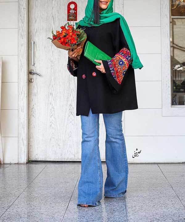 راهنمای ست کردن مانتوی رنگ آبی برای عید 1402 راهنمای ست کردن مانتوی رنگ آبی برای عید 1402