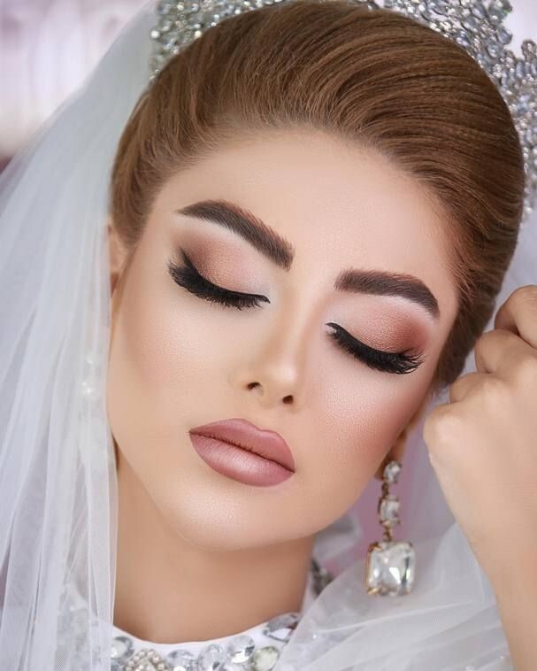 جدیدترین مدل‌های آرایش عروس ۱۴۰۲
