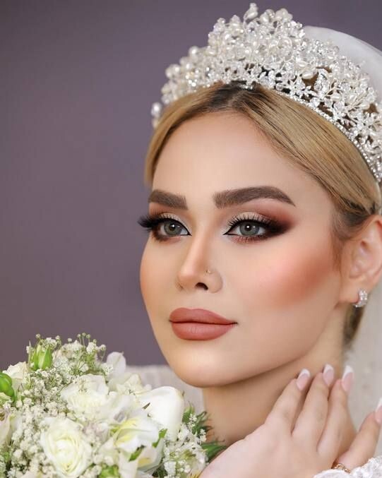 جدیدترین مدل‌های آرایش عروس ۱۴۰۲