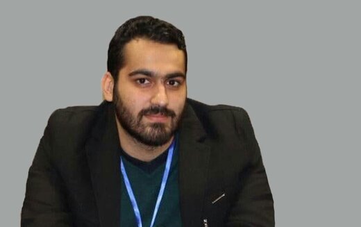 امیر قلعهنویی زیر پرچم پرسپولیس؛ عکسی از او که هرگز ندیدهاید امیر قلعهنویی زیر پرچم پرسپولیس؛ عکسی از او که هرگز ندیدهاید