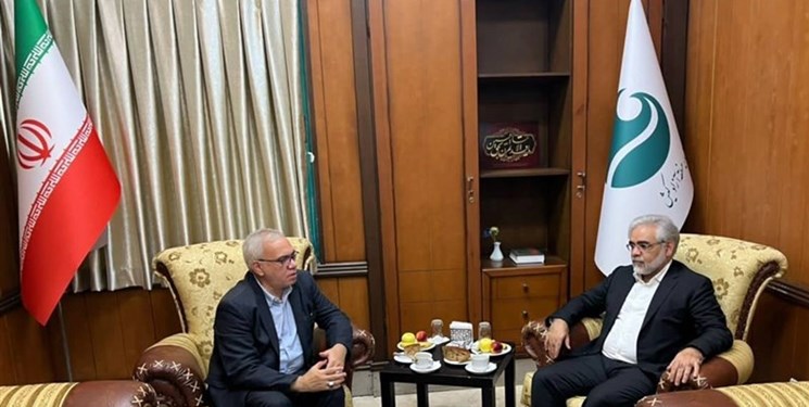 نقدی بر صحبتهای قربان زاده در مناظره با مدیرعامل استقلال/ اگر آشفتگی مالی بر طرف نشده چرا سهام سرخابیها برای عرضه آگهی شد؟ نقدی بر صحبتهای قربان زاده در مناظره با مدیرعامل استقلال/ اگر آشفتگی مالی بر طرف نشده چرا سهام سرخابیها برای عرضه آگهی شد؟