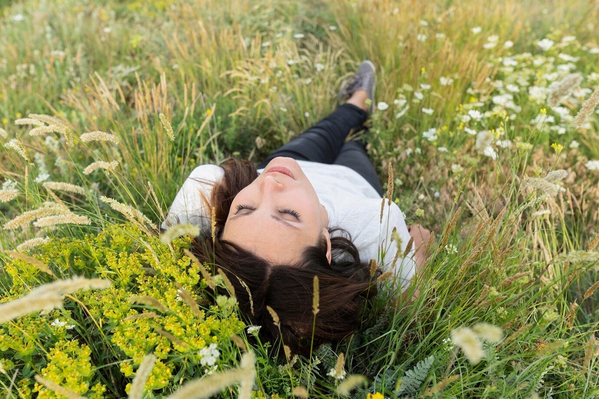 چرا در بهار احساس خستگی میکنیم؟ چرا در بهار احساس خستگی میکنیم؟