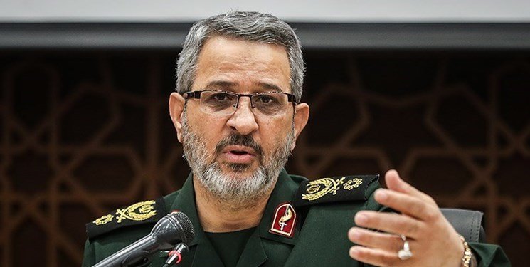 واکنش فرمانده عالیرتبه سپاه به سوالی درباره پیام احتمالی ایران به داعش