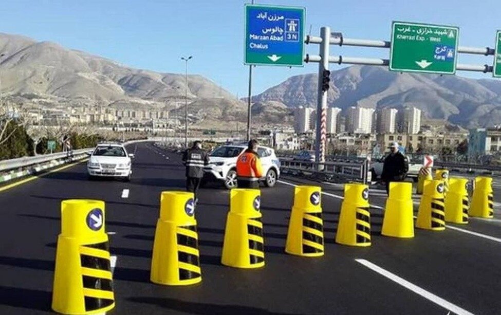 مسدود شدن جاده چالوس و آزادراه تهران - شمال مسدود شدن جاده چالوس و آزادراه تهران - شمال