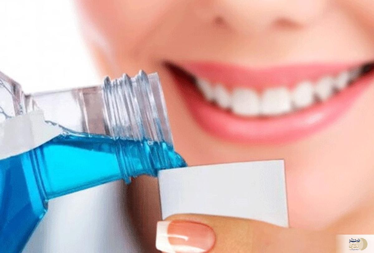 شایع‌ترین عارضه در هنگام سفید کردن دندان‌ها چیست ؟