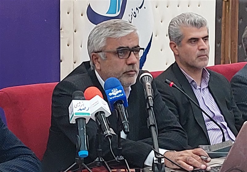 جمعیت تهران نباید افزایش یابد/ در هیچ نقطه تهران افت فشار آب نداریم جمعیت تهران نباید افزایش یابد/ در هیچ نقطه تهران افت فشار آب نداریم