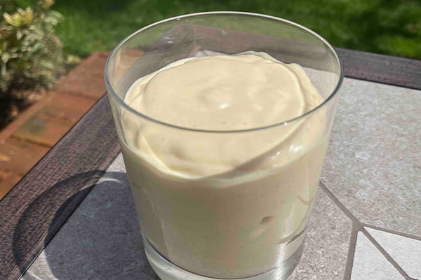 mango-and-cashew-smoothie