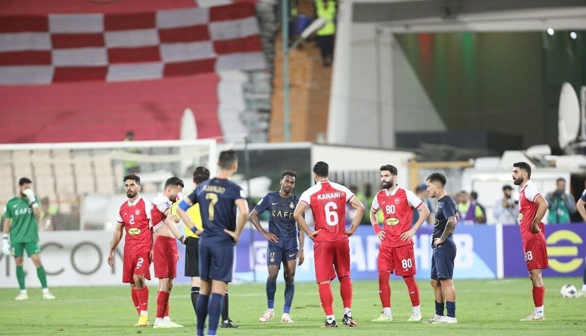 اقدام جنجالی مهاجم پرسپولیس مقابل رونالدو روی اعصاب پیشکسوت سرخ ها