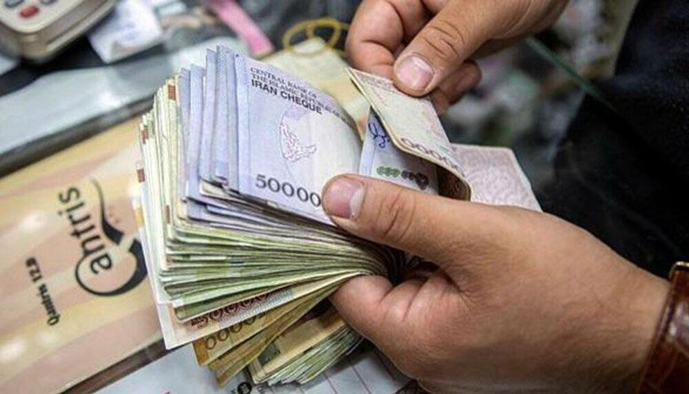 کارگران رسماً خواستار بررسی مجدد مزد شدند