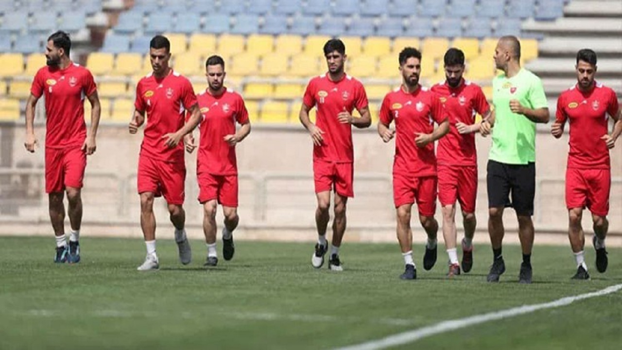 پرسپولیسی‌ها اعتصاب کردند!