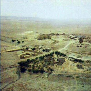 بیابان غرب تهران محل احداث مجموعه ورزشى آزادى سال1346+تصویر