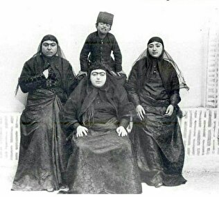 ملیجک و دختران ناصرالدین شاه+عکس