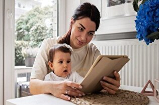 کتاب‌خواندن برای نوزاد چه فوایدی دارد؟