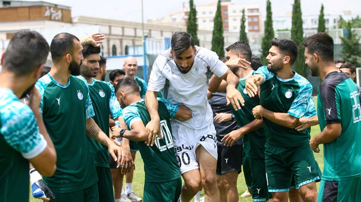 این دو ستاره استقلال صد در صد پول گرفتند !