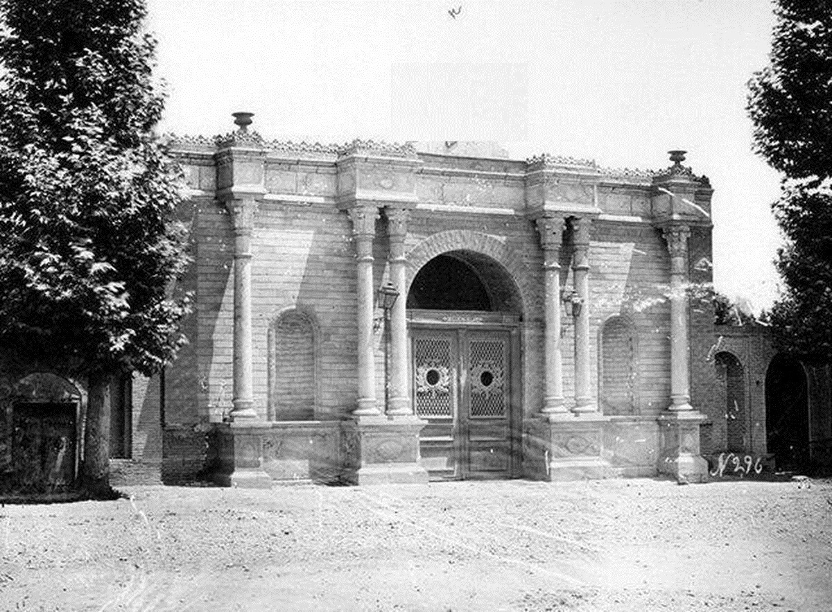سردر بهارستان قبل از اینکه مجلس شود+عکس