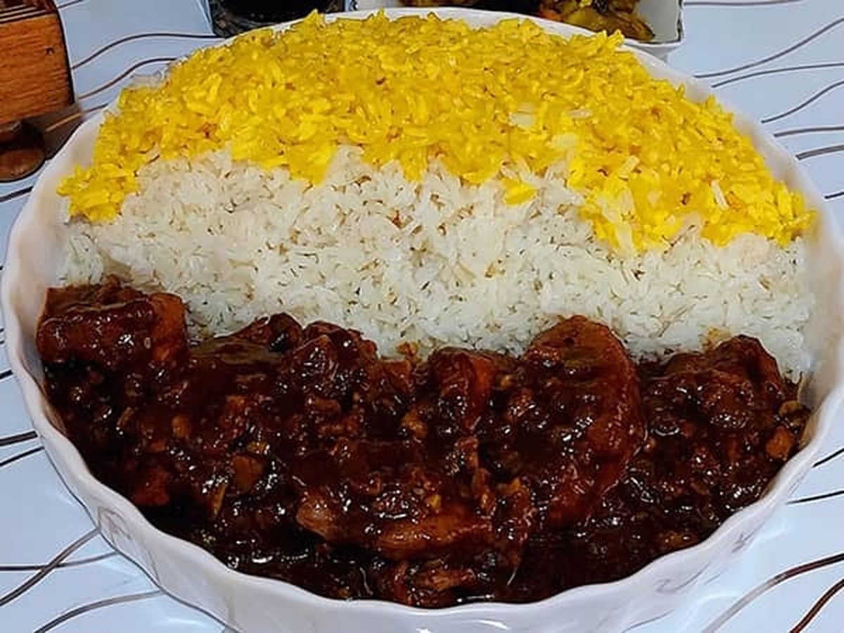 طرز تهیه سالونه مرغ، یک روش خاص و قدیمی برای پخت مرغ طرز تهیه سالونه مرغ، یک روش خاص و قدیمی برای پخت مرغ
