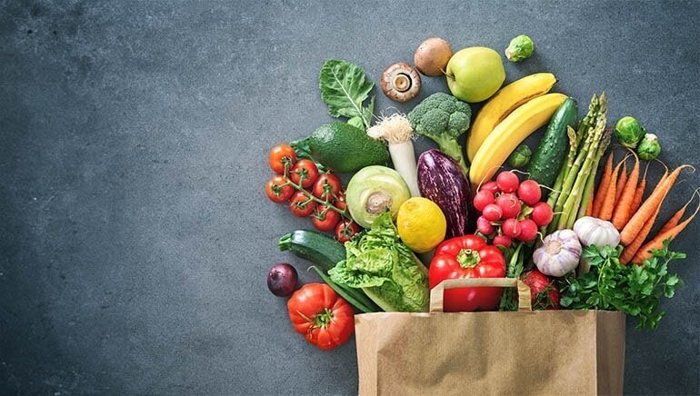 ۷ ماده غذایی سالم برای بالا بردن سطح انرژی ۷ ماده غذایی سالم برای بالا بردن سطح انرژی