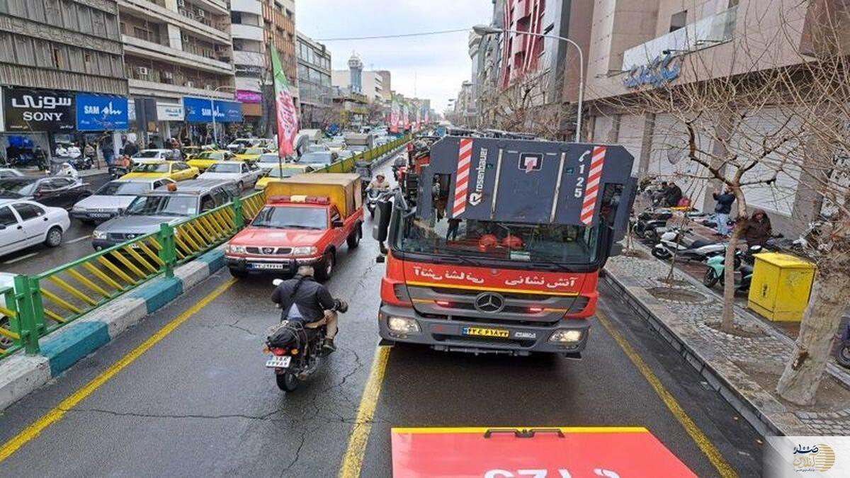 جدال با مرگ پانزده تهرانی در خیابان جمهوری تهران