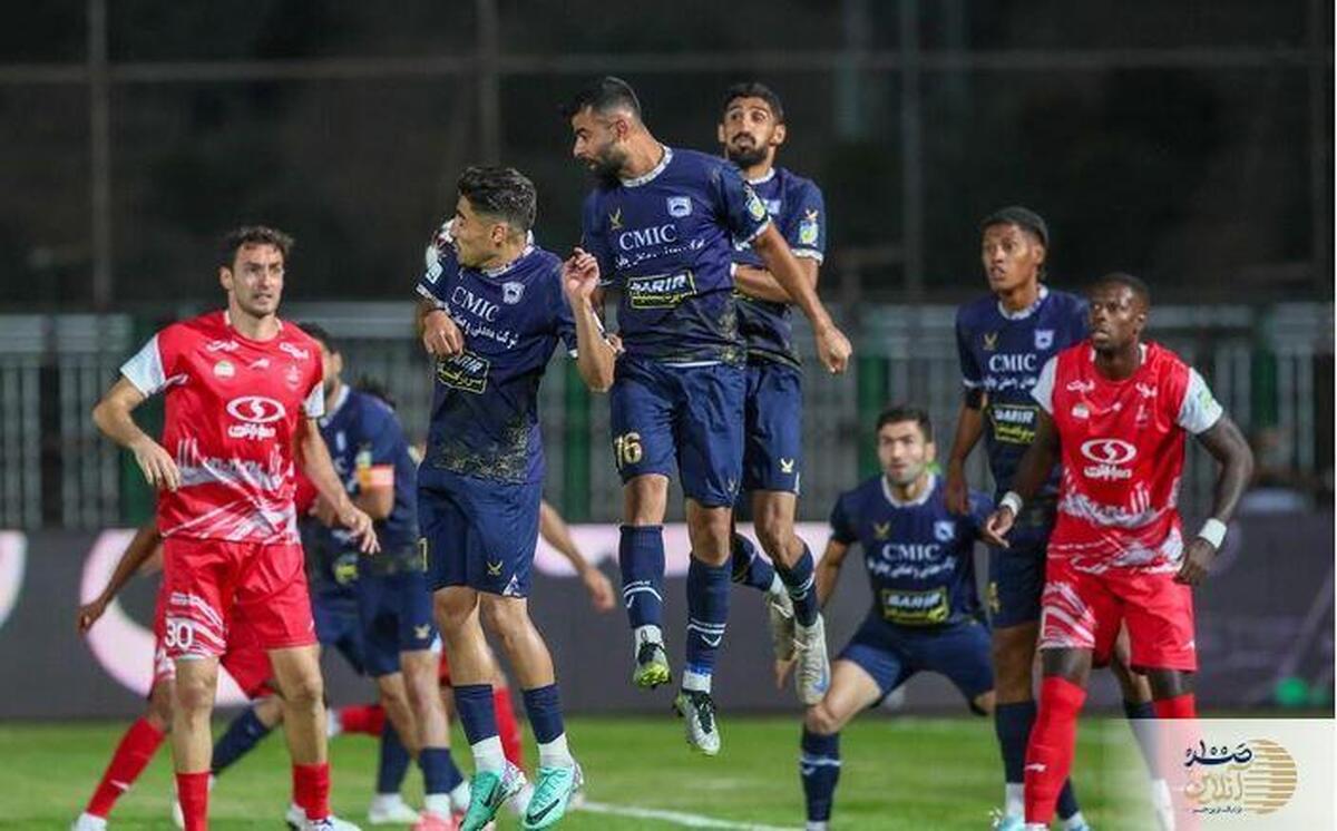 باشگاه چادرملو ستاره لوگوی پرسپولیس را حذف کرد