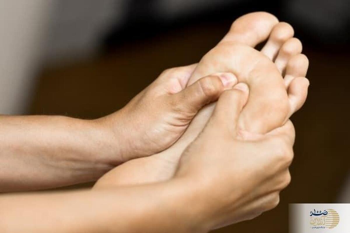 علت سوزش کف پا و روش‌های درمان آن