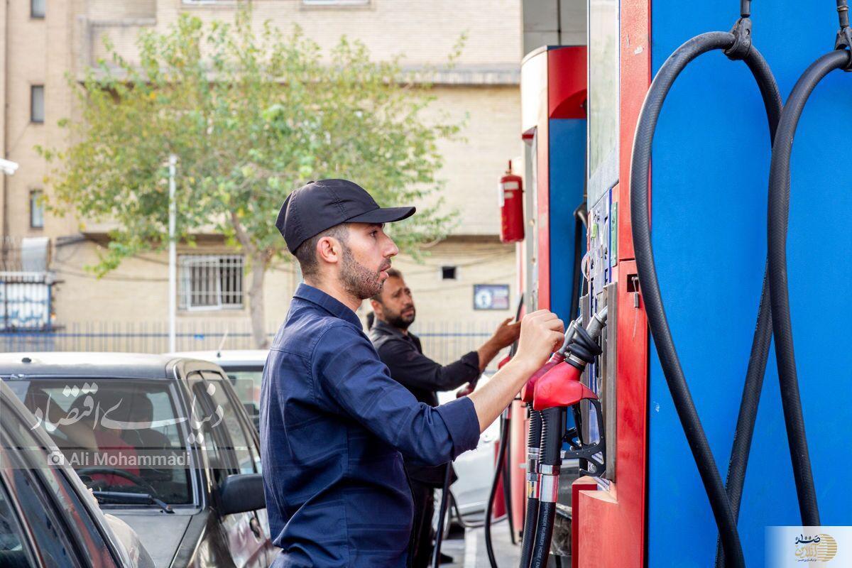 جزئیات سهمیه بنزین فروردین ماه/ بنزین آزاد در پایان ماه صفر می‌شود