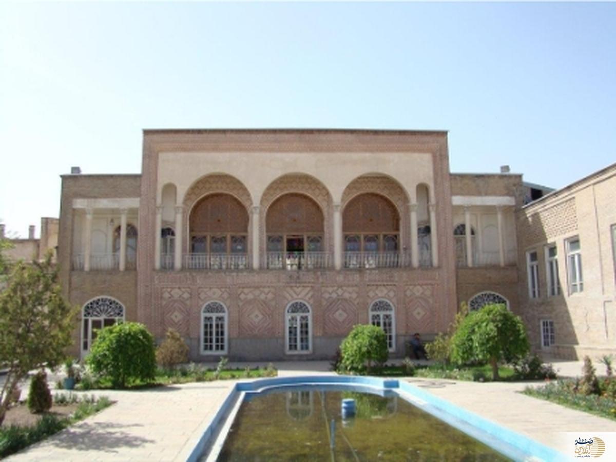 بازدید از خانه قدکی: سفری به عمق تاریخ و هنر شهر تبریز