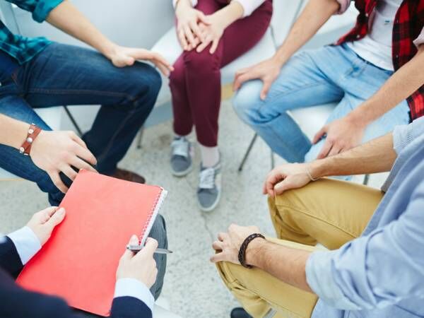 توانمندسازی افراد برای کنترل زندگی خود