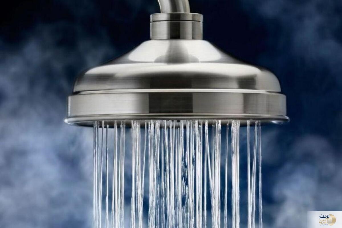 دوش آب سرد در زمستان مفید است یا خطرناک؟