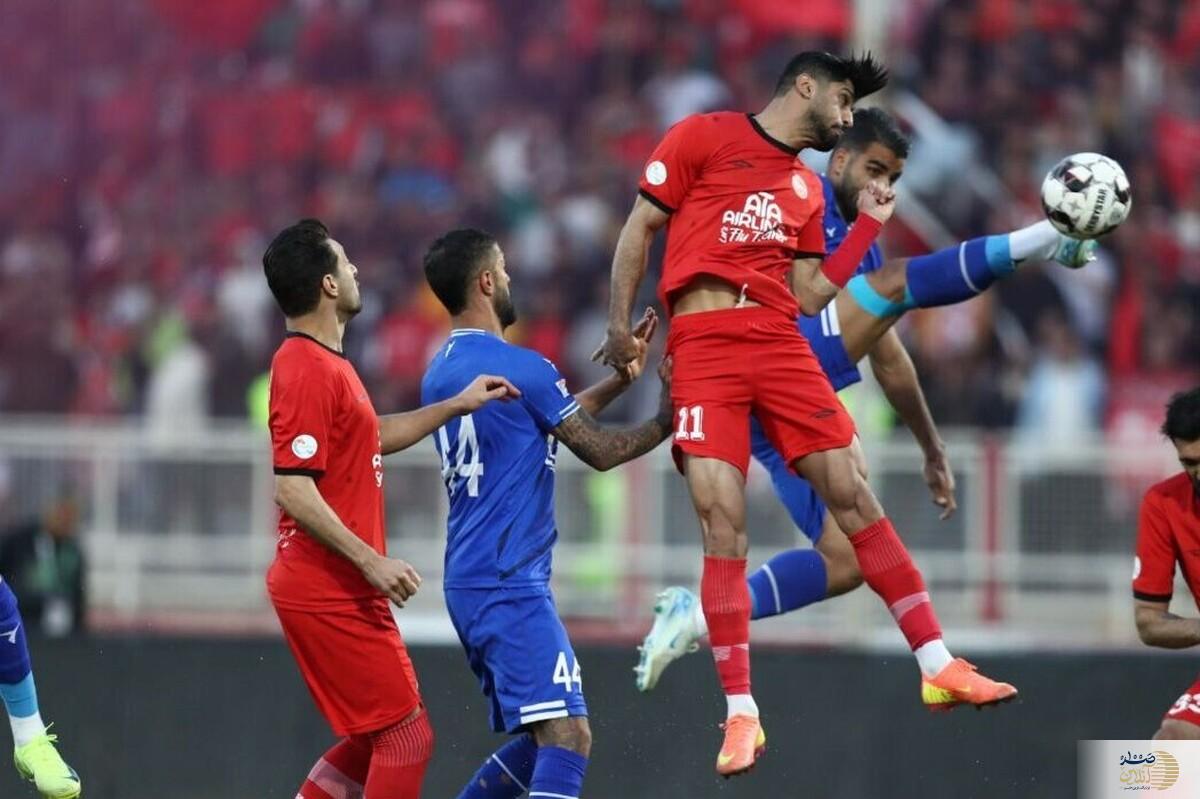 بازی تراکتور و استقلال با تاخیر شروع می شود