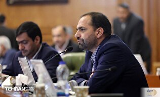 حضور علوی عضو شورای شهر تهران در مسجد حضرت امیرالمؤمنین(ع) محله کارگر شمالی؛ گفت‌وگوی فرهنگی با جوانان در جشن میلاد علی‌اکبر(ع)