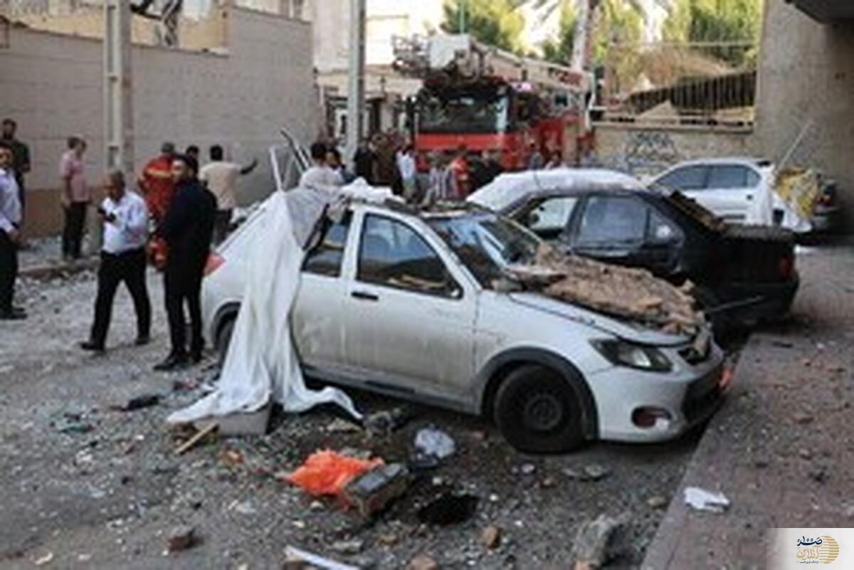 تصاویر  فوت اعضای یک خانواده در انفجار گاز در اهواز 