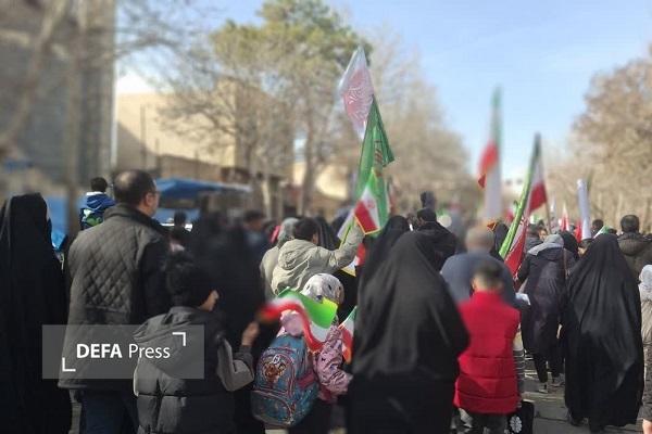 اصفهان؛ ۲۲ بهمن، نمایش وحدت و بصیرت در نصف‌جهان!