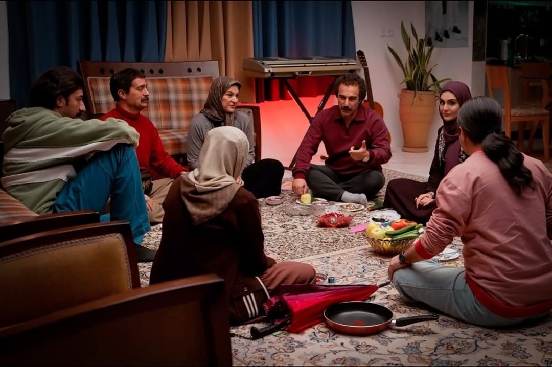 ماجرای شباهت روانشناس پایتخت ۷ به روانشناس معروف! | ما فقط می‌خواستیم شوخی...|  دلیل انتخاب اسم «دولت» و «ارشاد» در پایتخت مشخص شد