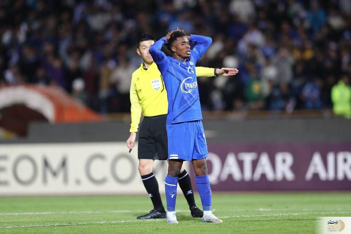 دلیل ناراحتی مهاجم استقلال فاش شد