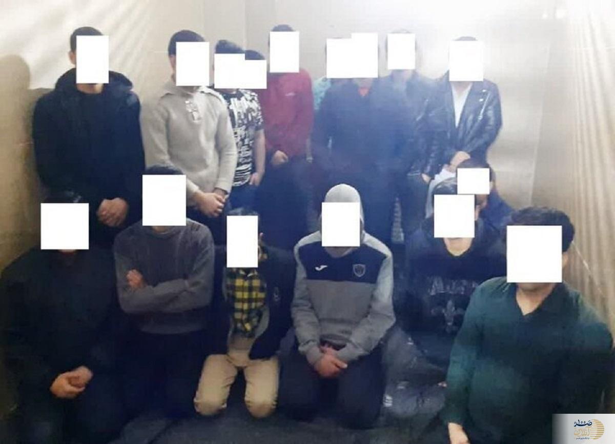 دستگیری ۱۴ عضو باند کلاهبرداری هرمی خارجی در پرند