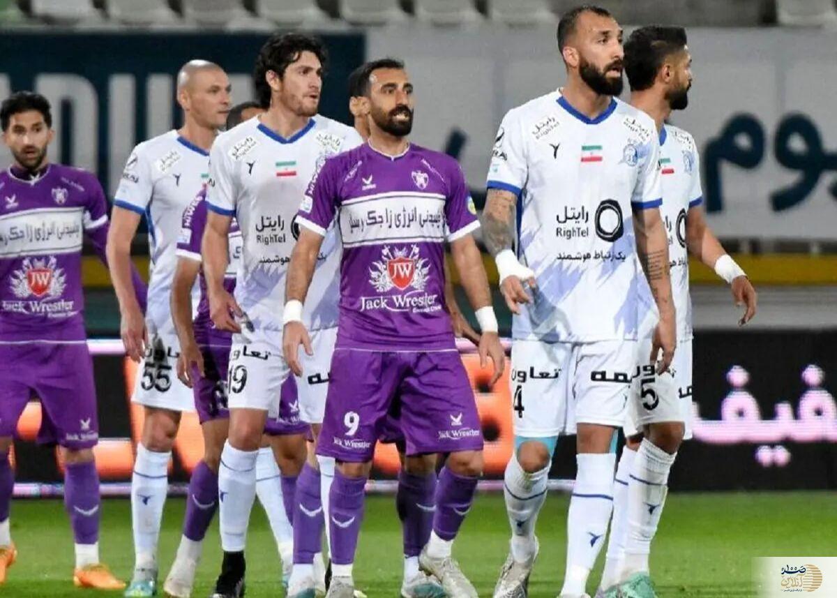 «هوادار» باتمام قوا مقابل پرسپولیس/  نگاه نگران پیشکسوتان سرخ
