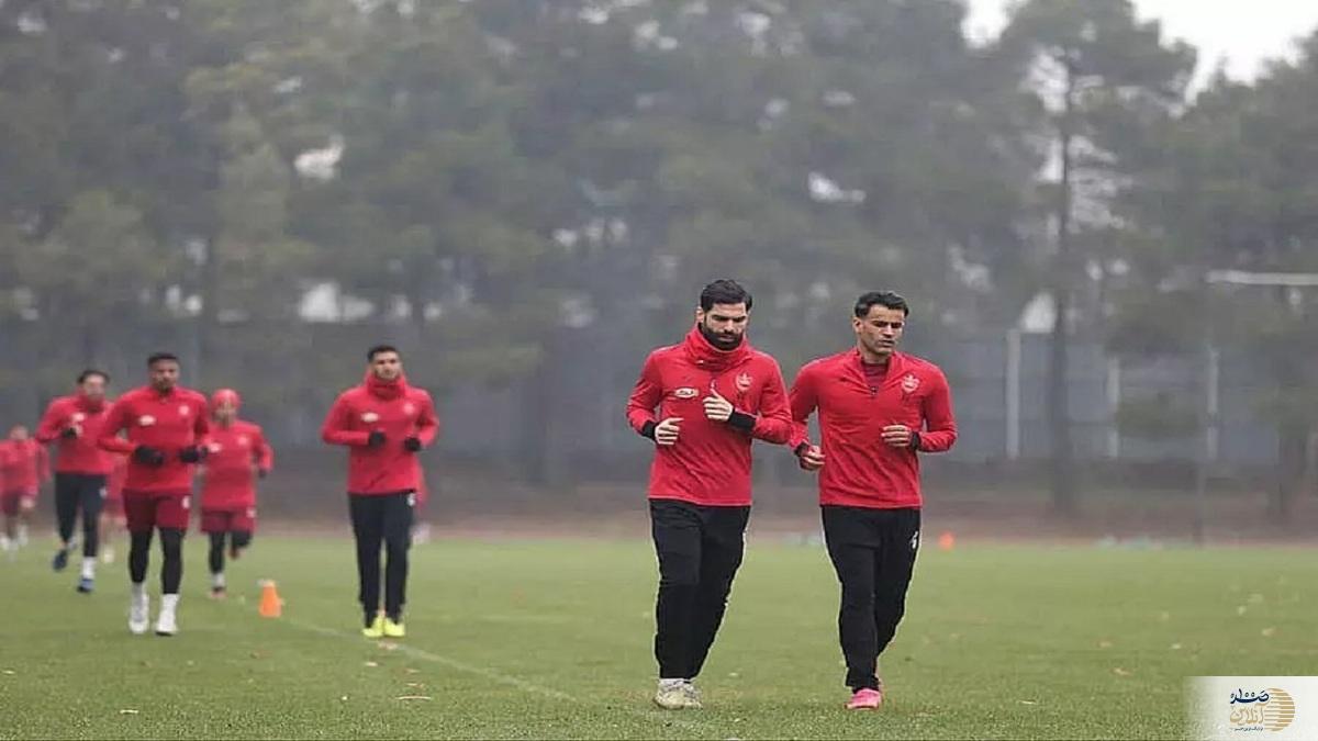 این بازیکن با پرسپولیس تمدید کرد