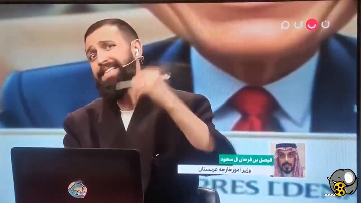 حرکت محسن افشانی یادآور آن ماجرای سفارت‌نوردی بود