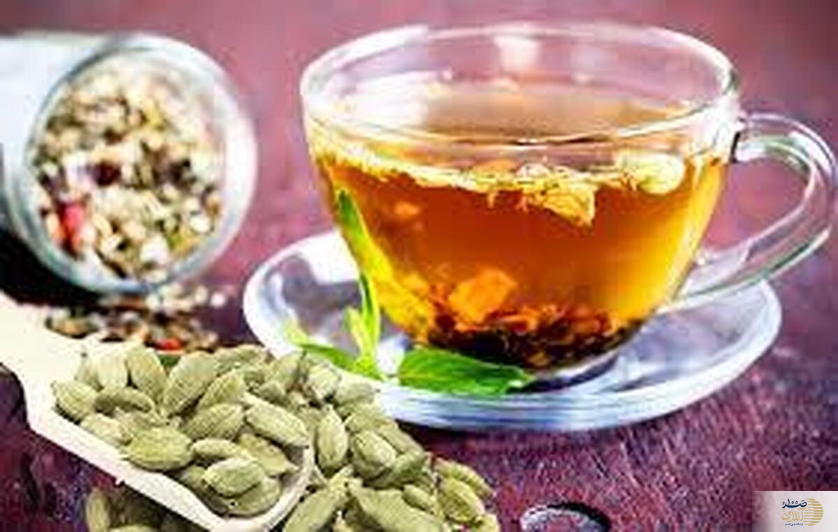 اضافه کردن ۱ دانه هل به چای به کاهش تجمع چربی‌ها کمک می‌کند