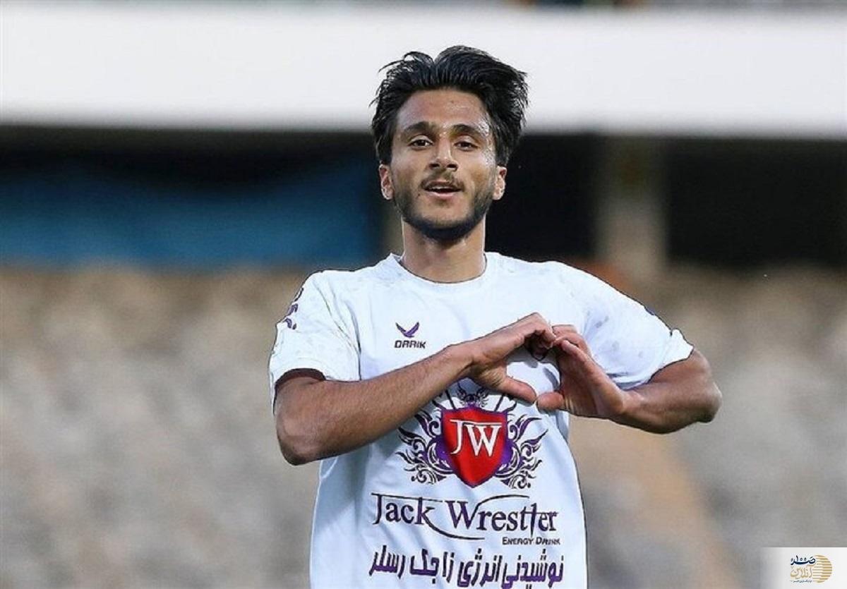 رسمی شد/ ششمین خرید پرسپولیس امشب رونمایی می‌شود!