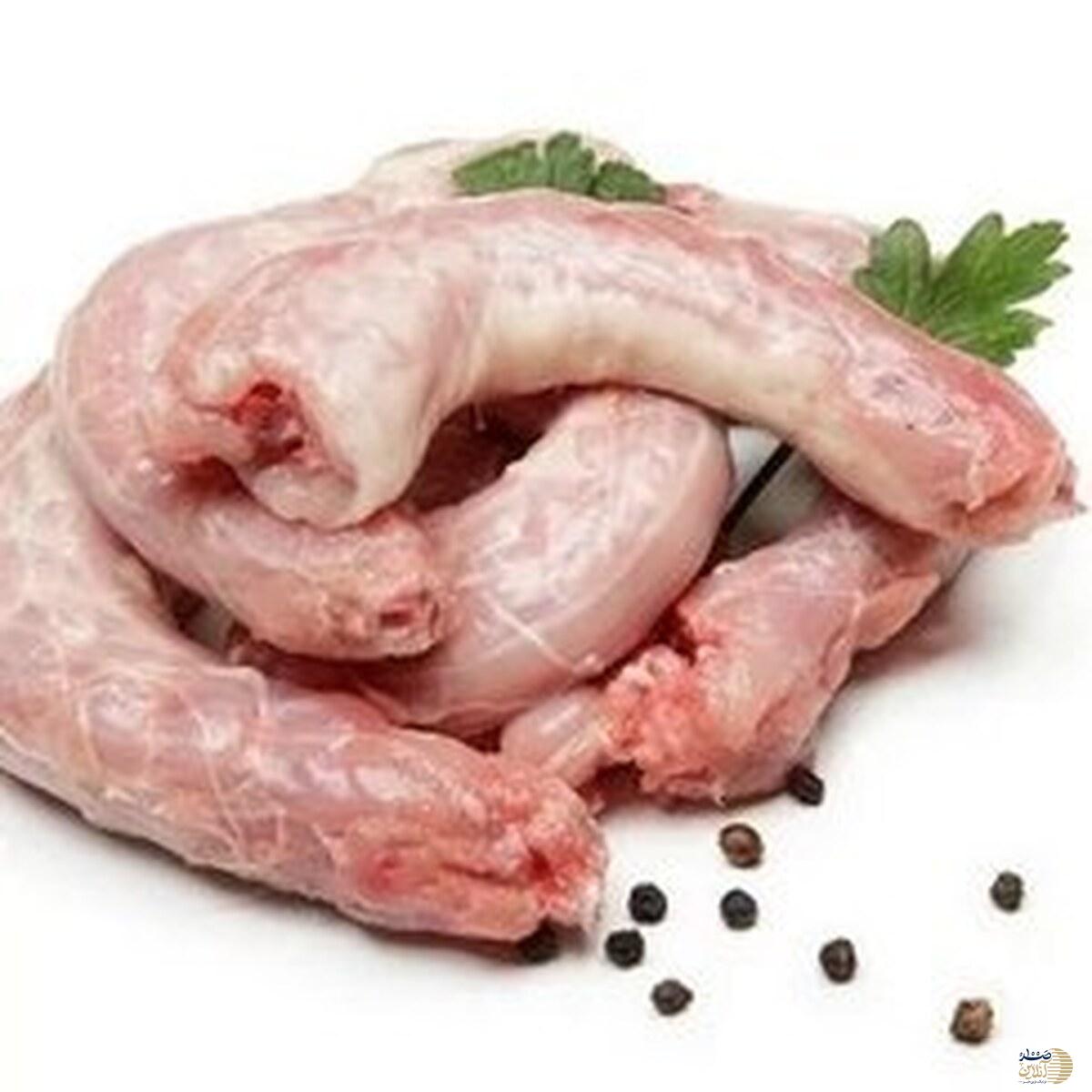 به گردن مرغ به این دلیل لب نزنید