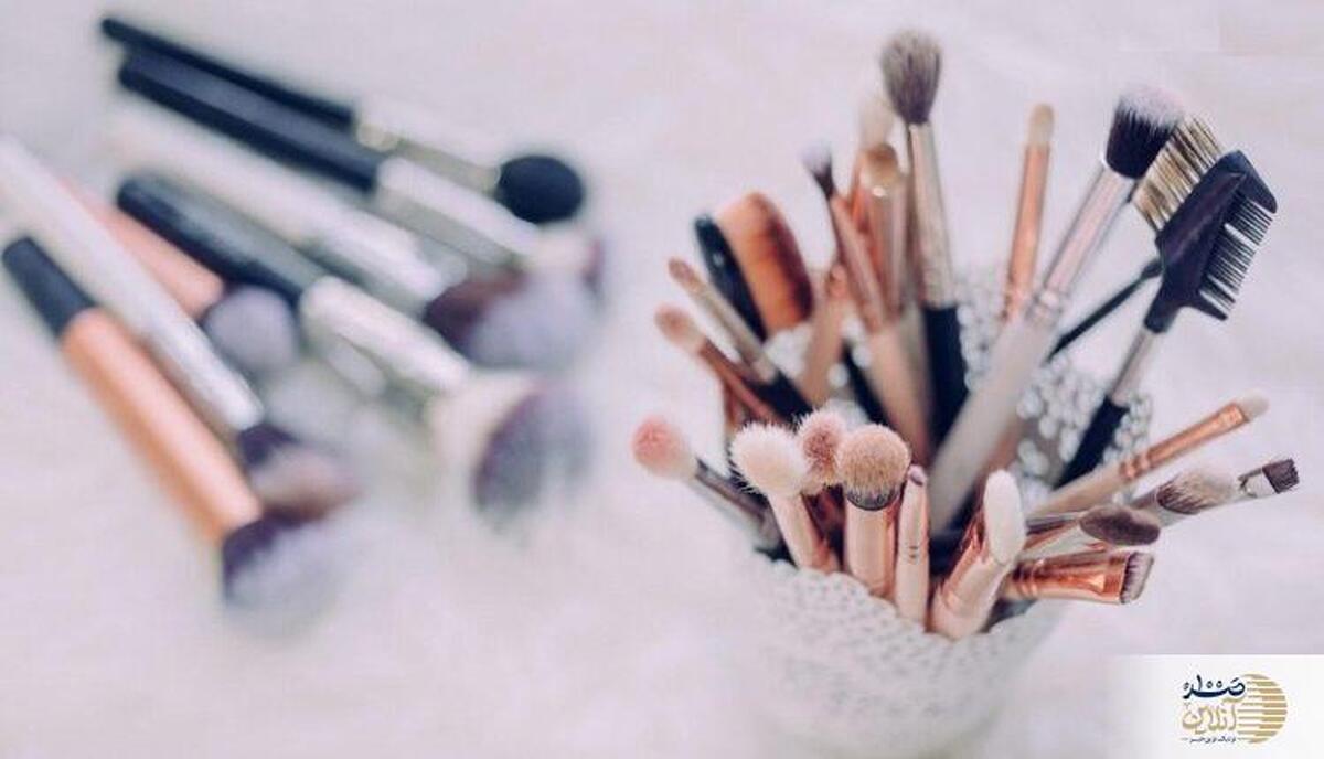 فتوای جدید آیت‌الله سیستانی درباره آرایش دختران برای همسریابی