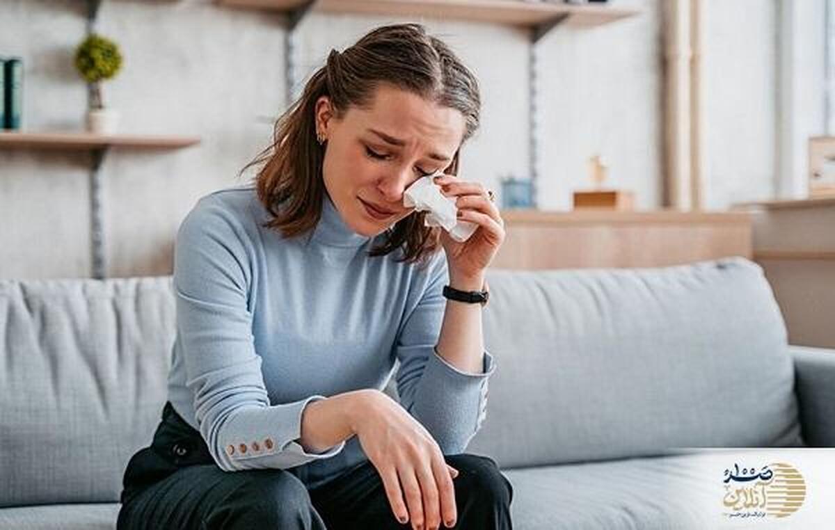 رازهای گریه بی‌دلیل: چگونه با احساسات خود مقابله کنیم؟