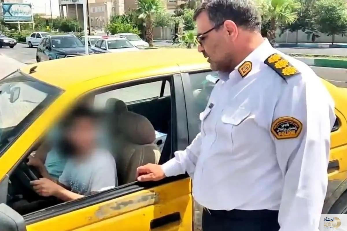 رانندگی دختر ۱۳ ساله با تاکسی در ساوه خبرساز شد