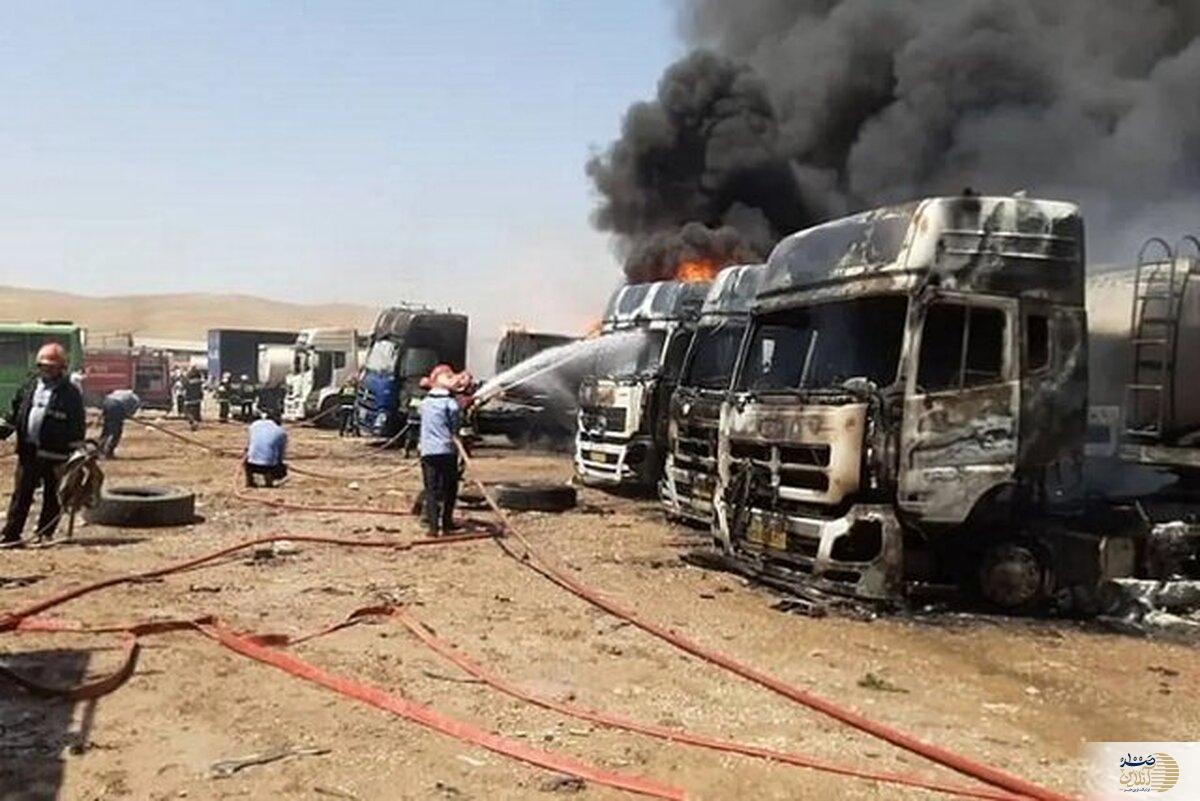 انفجارهای مهیب سنندج/  پارکینگ ماشین‌های سنگین در آتش