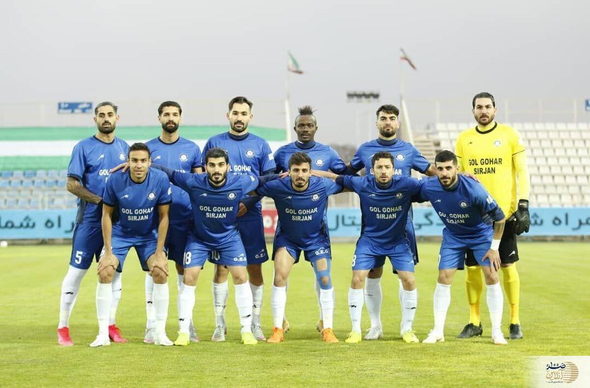 پوستر‌های جذاب گل گهر برای دفاع از ایران همه را شگفت زده کرد +عکس