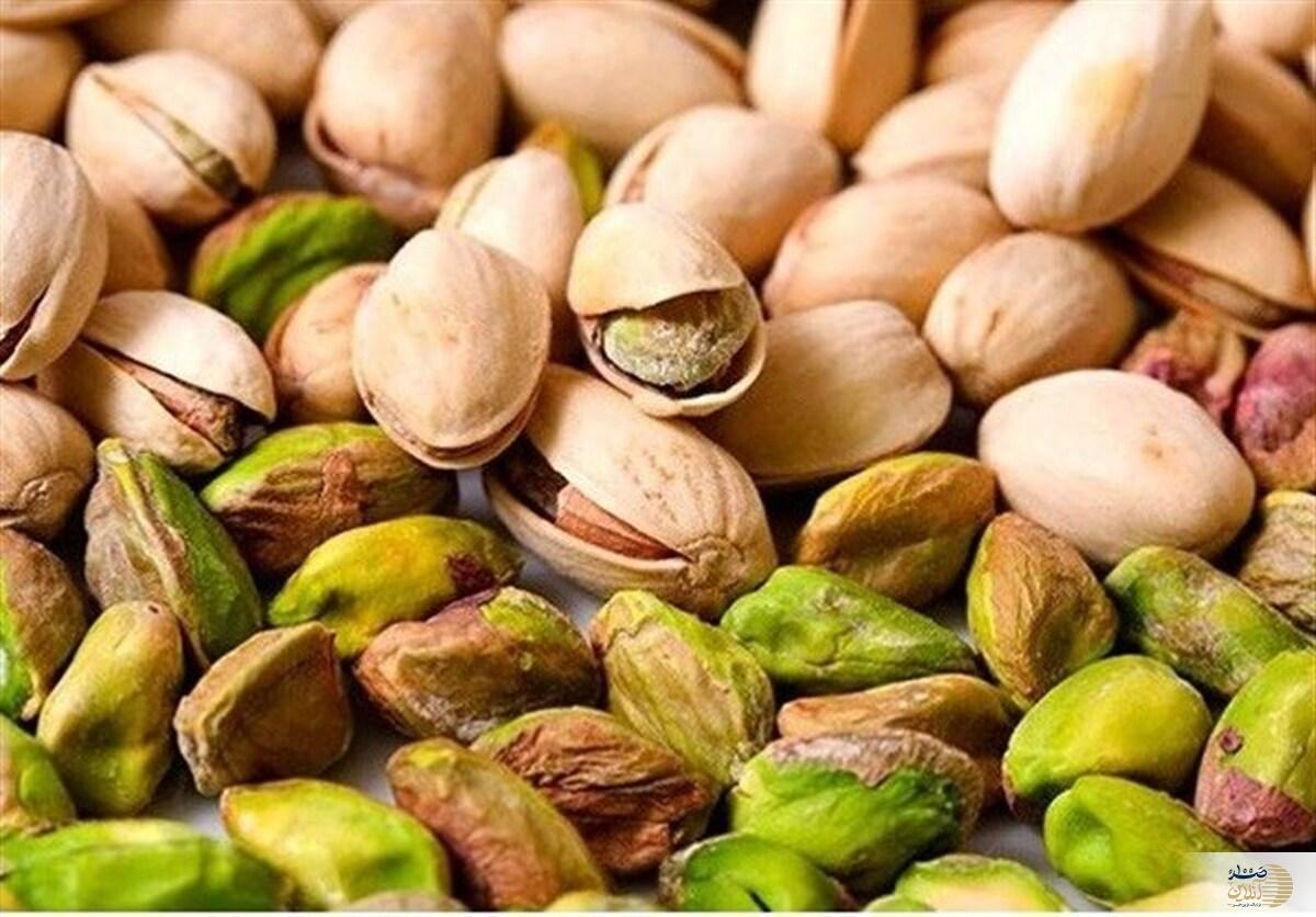شب‌نشینی با طعم سلامتی/ فواید بی‌نظیر خوردن پسته در شب