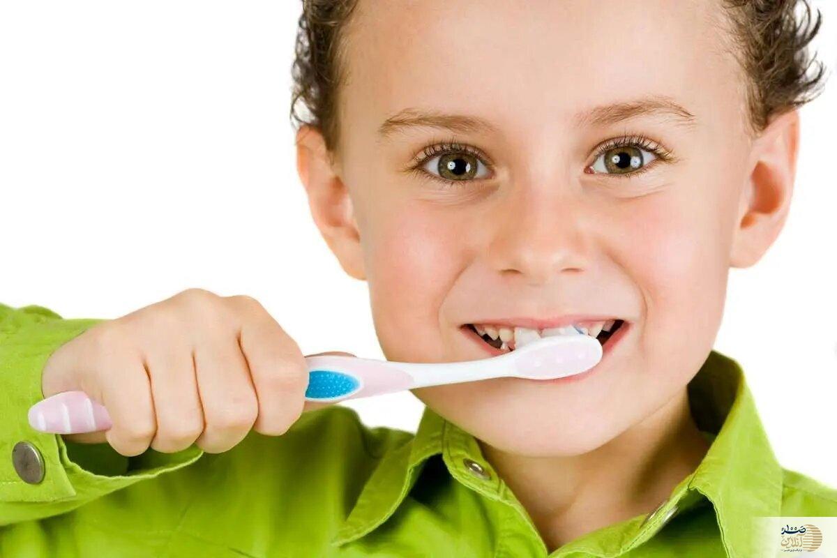 چرا نباید بلافاصله بعد از غذا مسواک بزنید؟ / نکات طلایی حفظ سلامت دندان‌ها