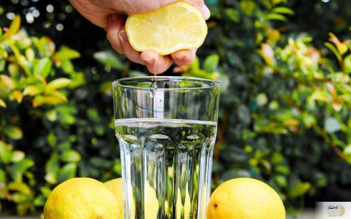 نوشیدن یک لیوان آب‌ این میوه ترش مزه کبد شما را جوان می‌کند!
