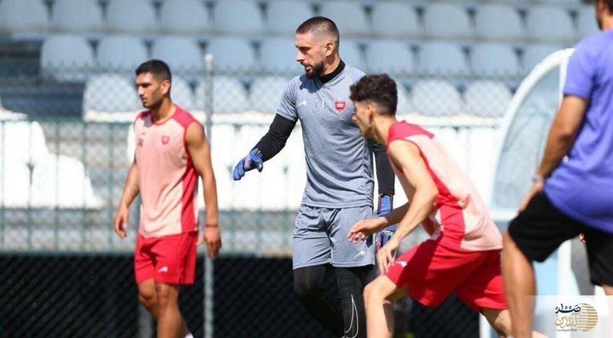پرسپولیس در نقل و انتقالات/ حداقل دو بازیکن از جمع سرخ‌ها جدا می‌شوند
